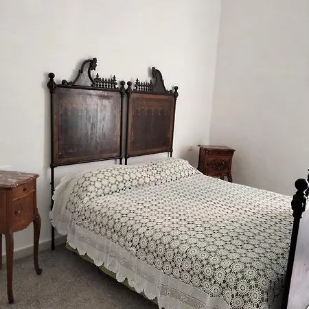 La Dormeuse ויניאקסטריזי